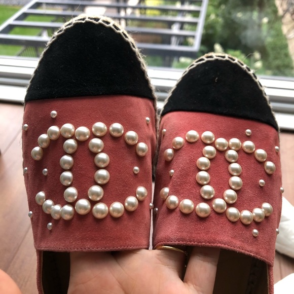 Chanel Espadrille Suede W Pearls - Picture 9 of 9
